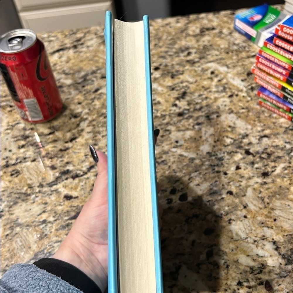 Wonder by RJ Palacio - Picture 7 of 7